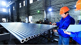 精加工时尺寸总“跑偏”？论无缝钢管直线度与圆度的关键影响