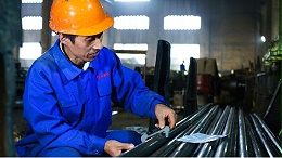 采购无缝钢管时能要求包退包换吗？